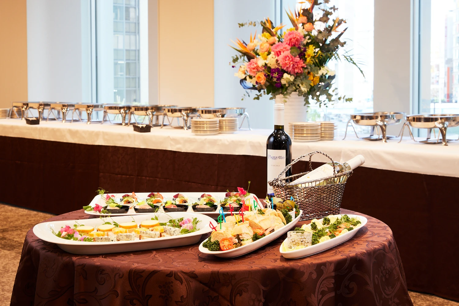 講演会後の情報交換会のイメージ