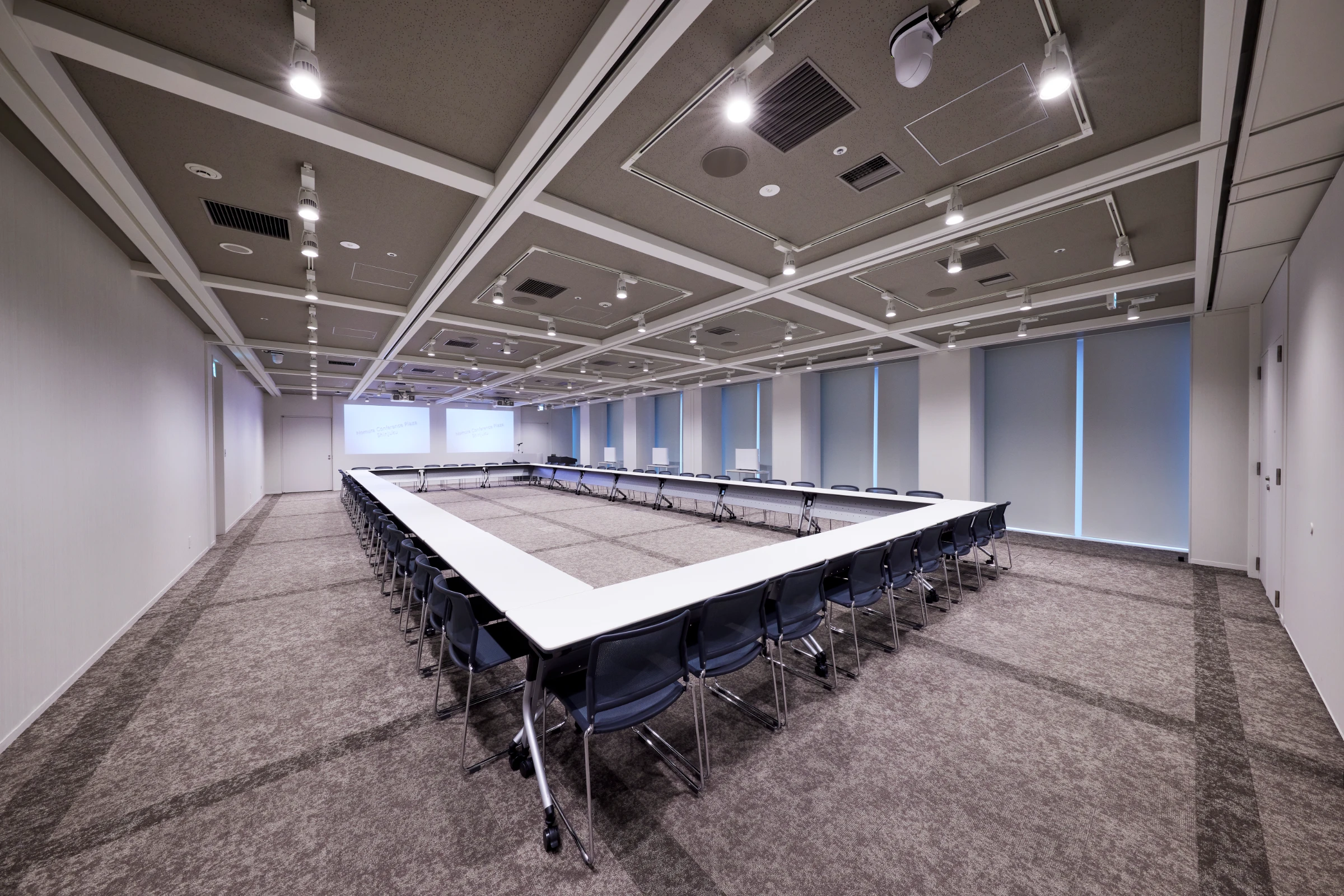 口の字形式(60名)のイメージ